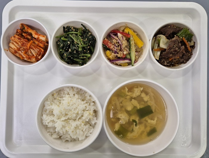 918679e87256048adb33bf3831fb2cf8_1718242