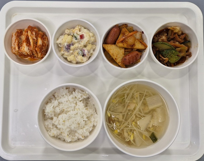 08b079fbf70fc4d3c8b7eb1a185072eb_1719807