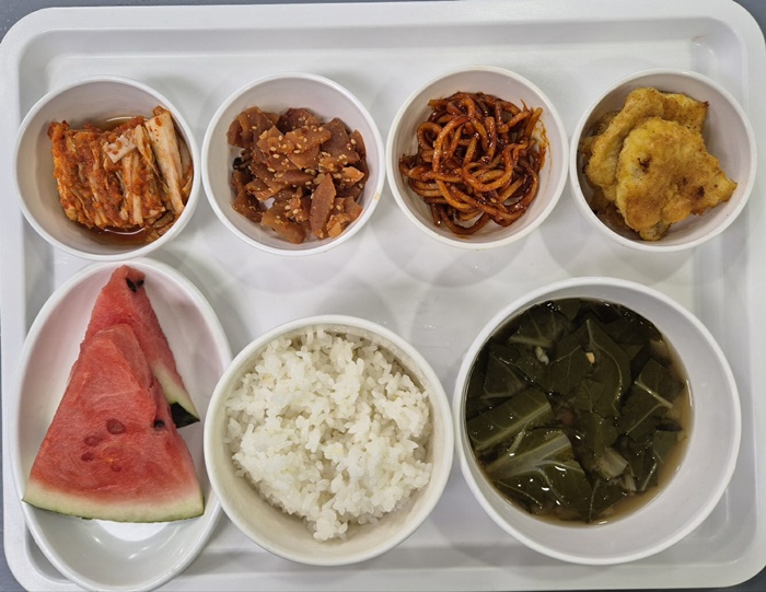 92c5acd62feb7bb5128c3ba45288fad7_1721188