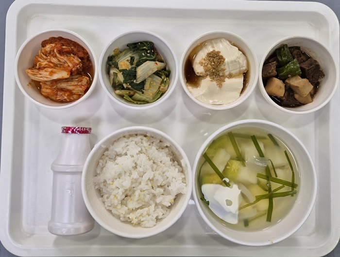 4983d6785e3cea5b47740f75567f3f4d_1723445