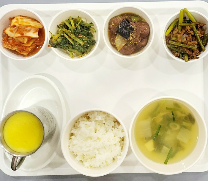 aa2c53a7a2f2fc6b681435c989ed4414_1724805