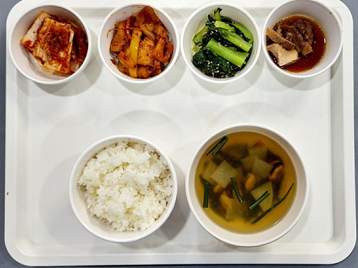 084621c41185f41e27775dd9141a1f21_1726209