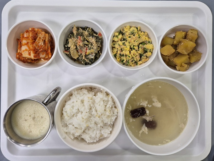 39e49d9107d8e00c25bfdfdd4541d6ac_1727673