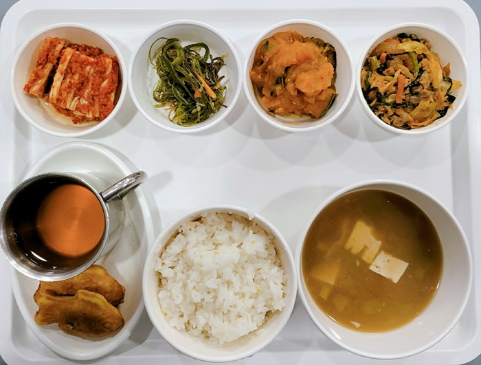 b7cbc827002251afc92f530f90bb43c8_1725955