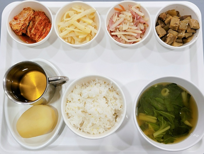 b7cbc827002251afc92f530f90bb43c8_1725955