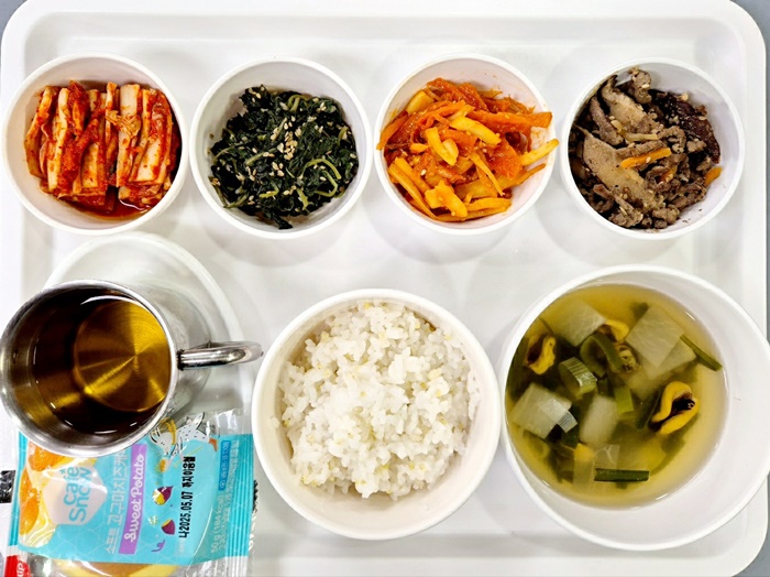 93bac50909cf0d85d50fcdddab2950e3_1728358