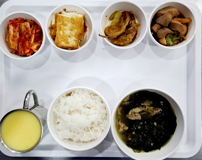 93bac50909cf0d85d50fcdddab2950e3_1728358