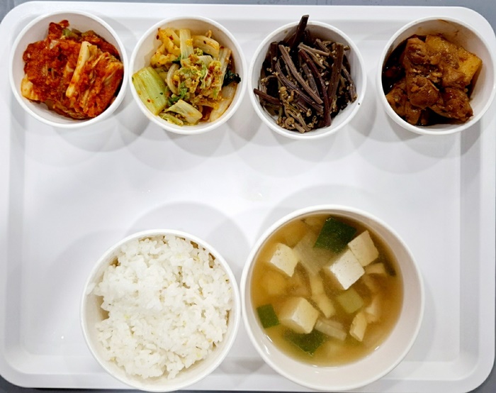 c7b602ff3b37fc26716f3a0c3ec607bf_1728611