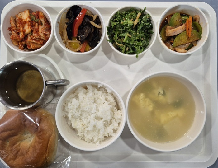 5abe7b27a6aef4bf2e443bb28aa11ec4_1734337