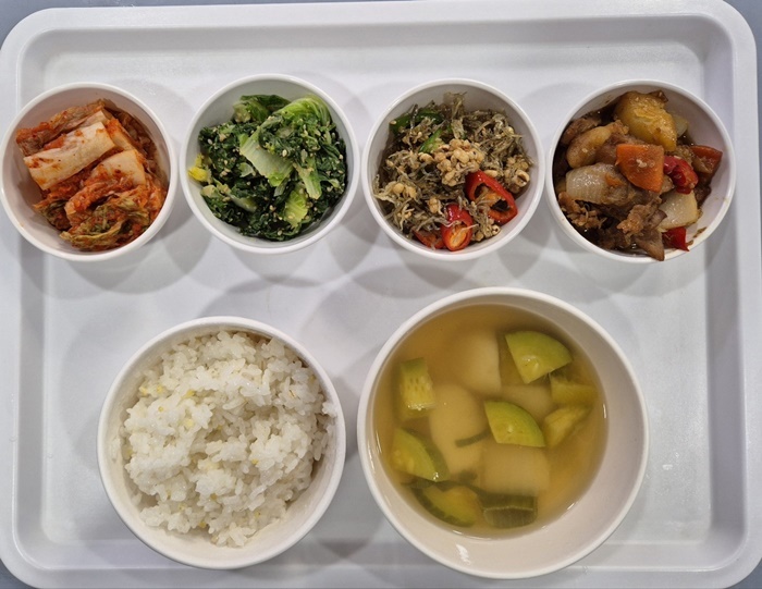 75f712fe988ebf9e02e1d07ca81af35e_1737339