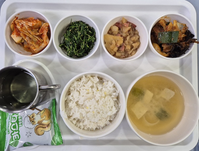 6bd2d9fb0b3490348d3328125cbc7f63_1741148