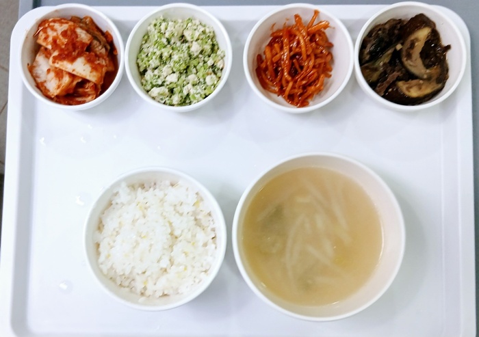 96a2f1d4a7242591ca728428b35084c3_1743037