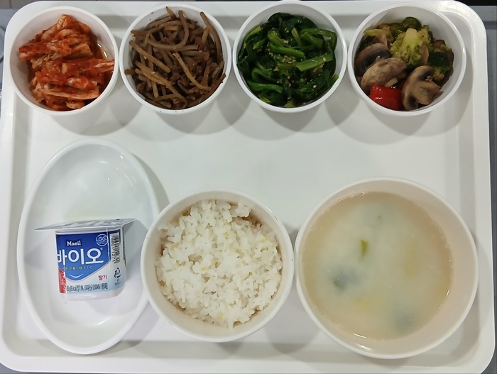 b3fa22eb7dfd1fd2a18a654209007c08_1742195