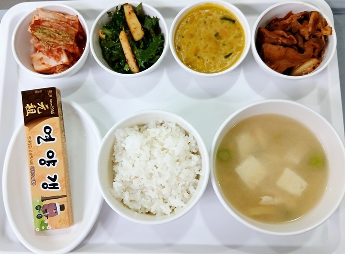 d98fbf4bcaf7bbae3b62df64f7bc8beb_1741592