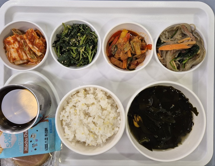 b7ecb4db344dfecb94cd52a07a12ea15_1745995