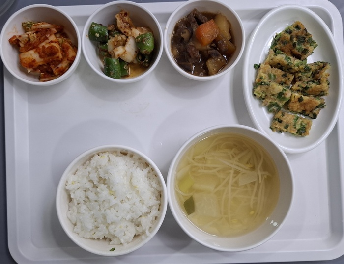 b7ecb4db344dfecb94cd52a07a12ea15_1745995