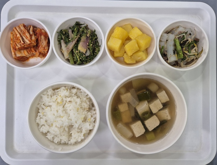 c1ee4a37ae430ec15099fc711f503698_1744595