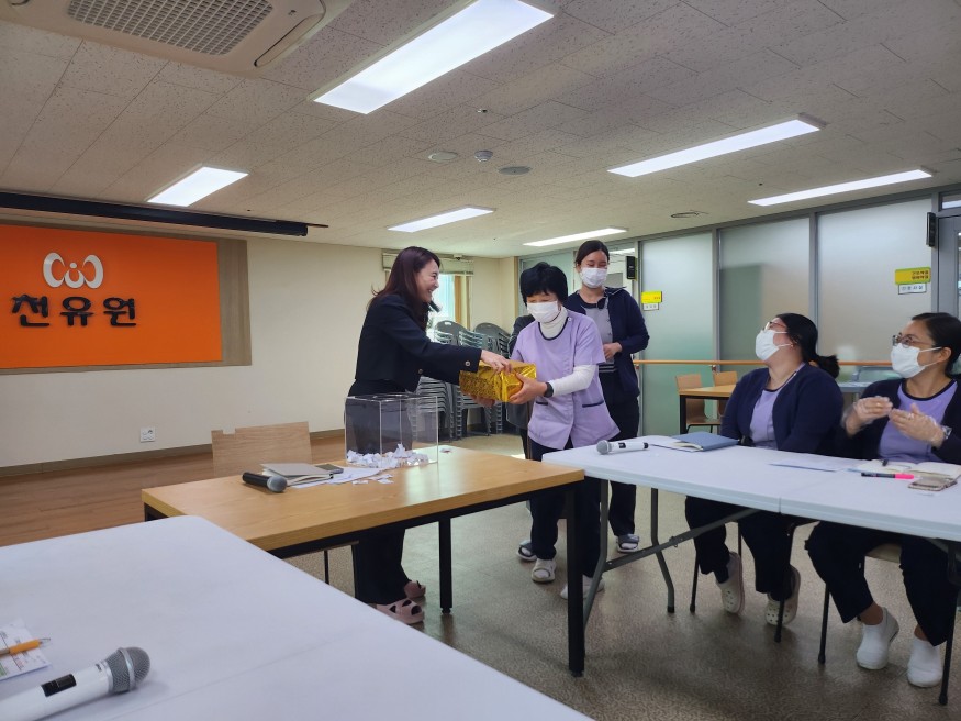 b77a9c3abe59fd7acbc1fff3570df051_1743746