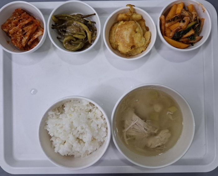 1c1f49371bf6fe874f2403330dd43853_1746755