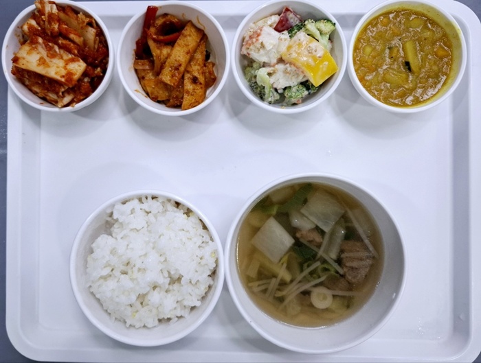 356b99858aeab0bc376d5ce9e509b6cc_1748587