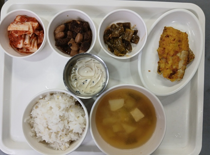 019a44337569fe9f501eb9e6396df8dd_1749108