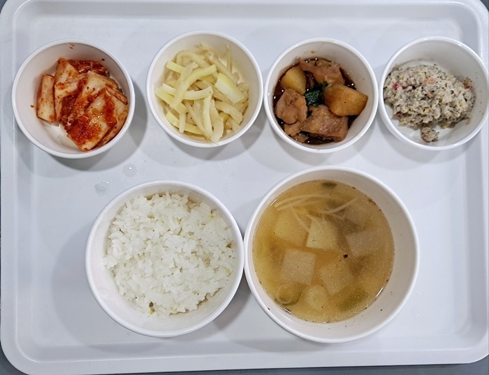 aec0a7d5ba3b0570d8558dd2b81e0f07_1749788