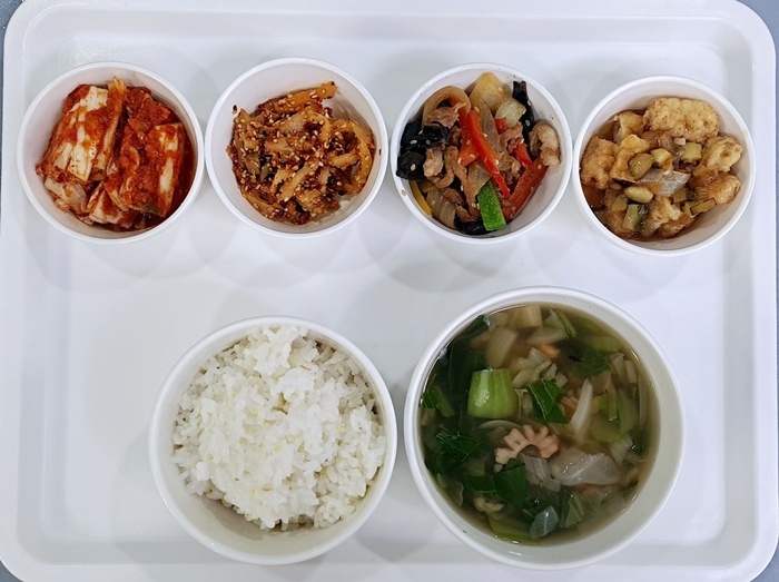 aec0a7d5ba3b0570d8558dd2b81e0f07_1749788