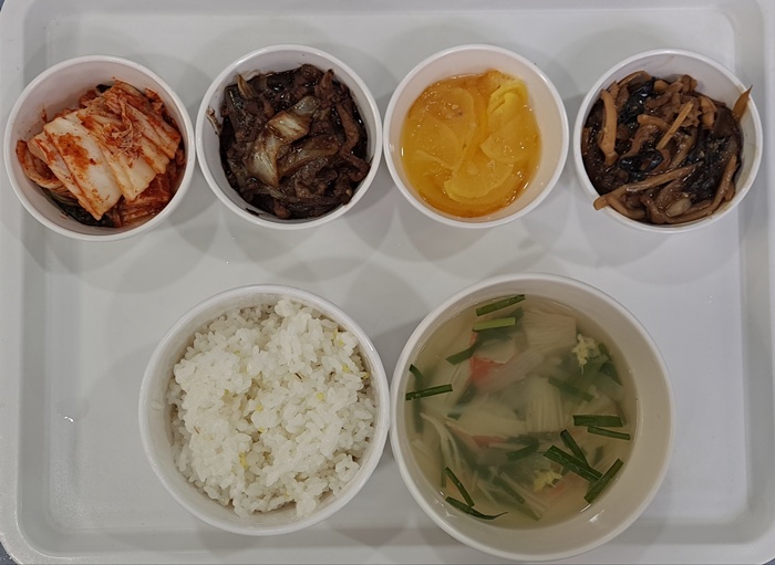 27d50dd613958ef46edd7ee78f4f9aa9_1752197