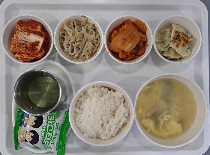 fac1ac3688b5b56676122a09ac8f7c3f_1755132