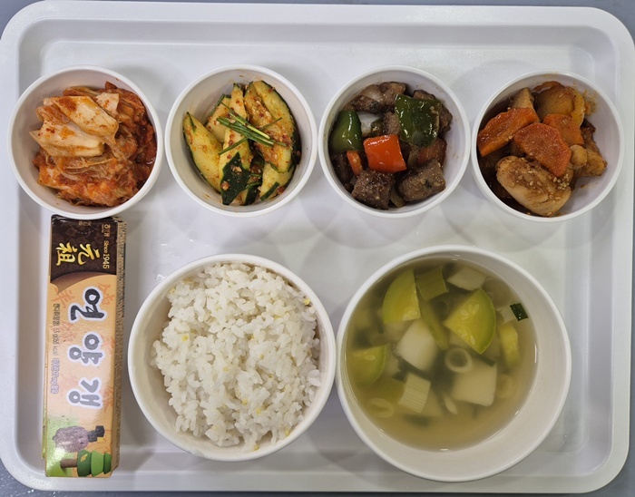 fac1ac3688b5b56676122a09ac8f7c3f_1755132