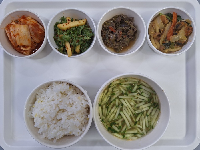 fac1ac3688b5b56676122a09ac8f7c3f_1755133