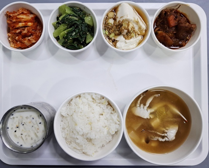 4e9c0d2b3be6179bd7ca4fd2f8f742a8_1757659