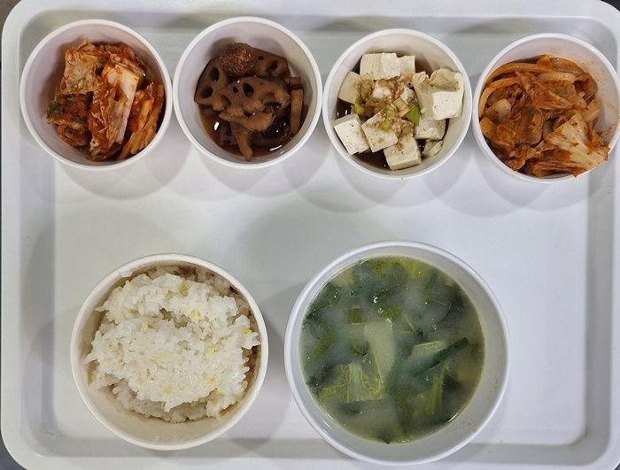 4e9c0d2b3be6179bd7ca4fd2f8f742a8_1757661