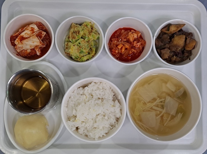 e37f3b503b69b51eb00eae8096c7bc6c_1758159