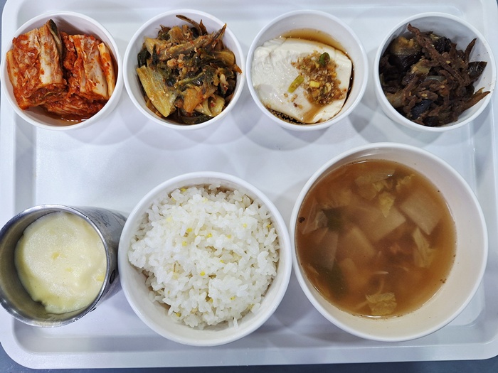 e37f3b503b69b51eb00eae8096c7bc6c_1758160