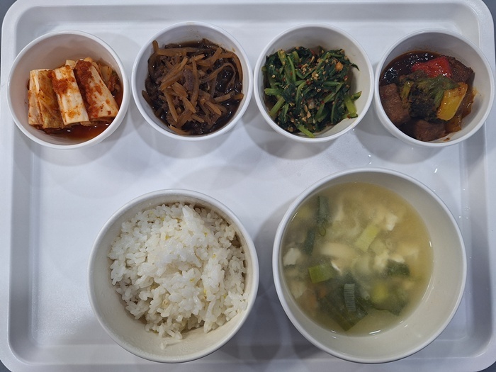 01cea7da2df66297a2b7a7ad2e797fa6_1760924