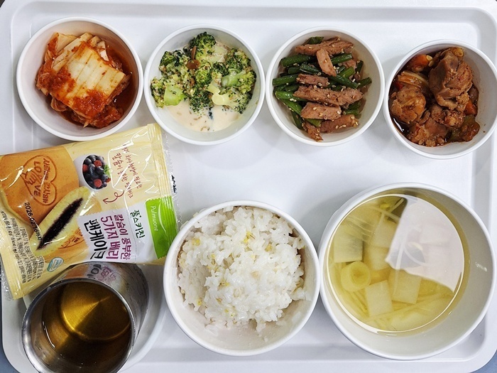 0cd5630b9b85eb00f65b79fe7f2e4577_1760077