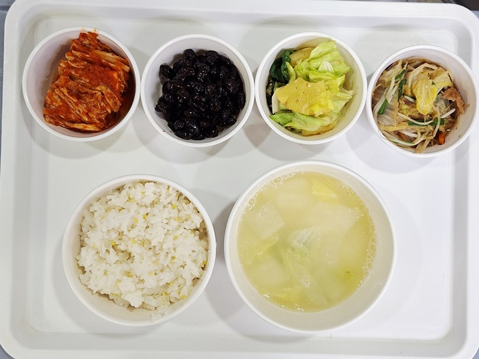 0cd5630b9b85eb00f65b79fe7f2e4577_1760078