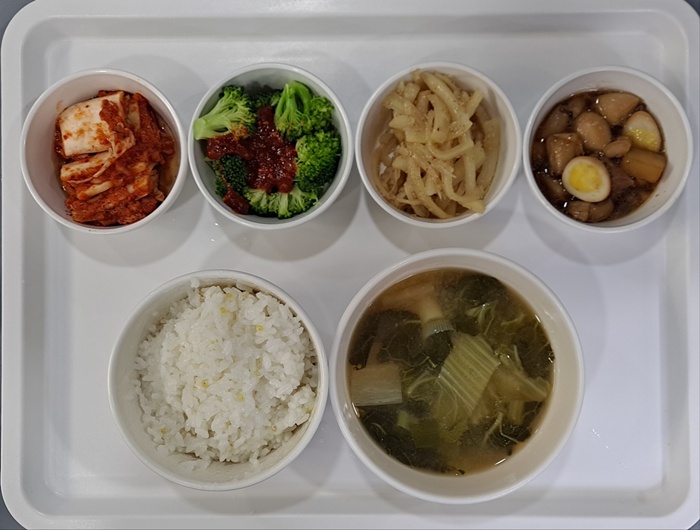 0cd5630b9b85eb00f65b79fe7f2e4577_1760079