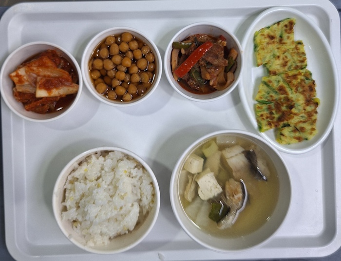 4fc167aeab33ec6a5bfb125a9c6237fe_1761711