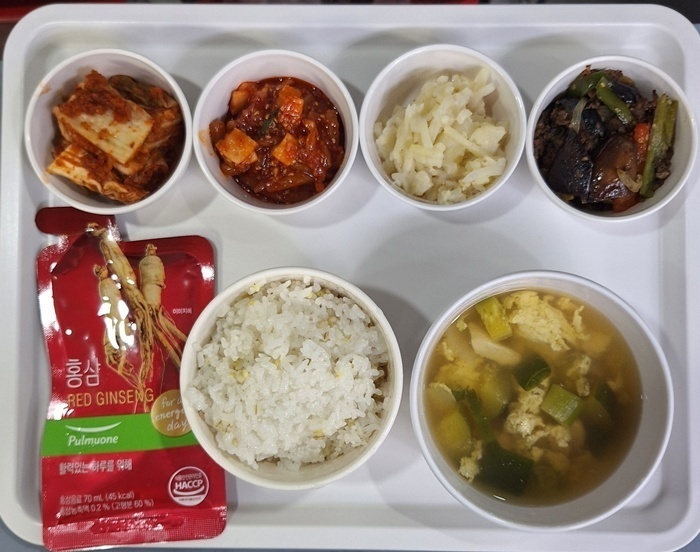 868382e3b4ca0dd55bcae419dd53cf85_1764135