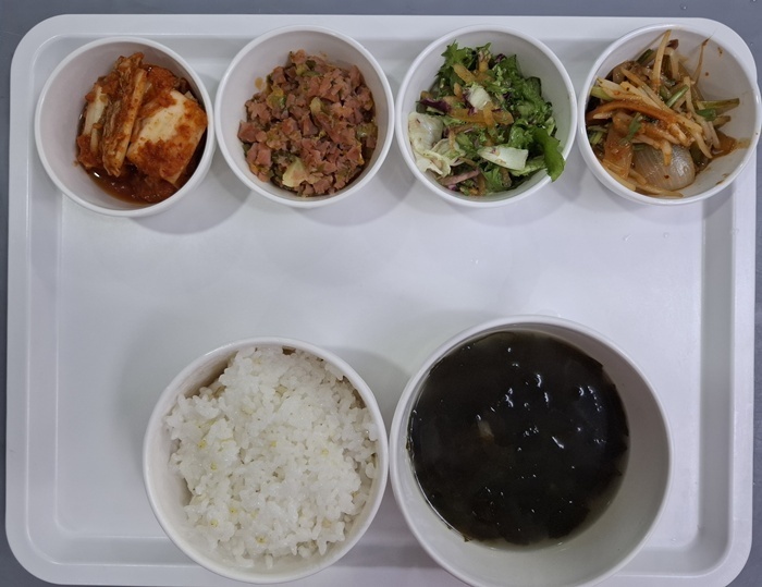 1639384cfb7d94115ba3ebb93c64d62c_1764638