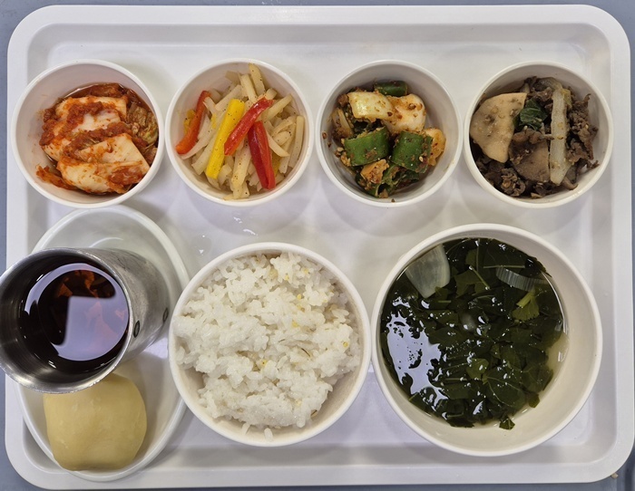 1639384cfb7d94115ba3ebb93c64d62c_1764638