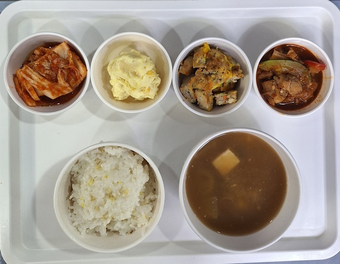 1639384cfb7d94115ba3ebb93c64d62c_1764638