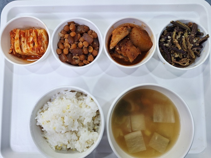 1639384cfb7d94115ba3ebb93c64d62c_1764640