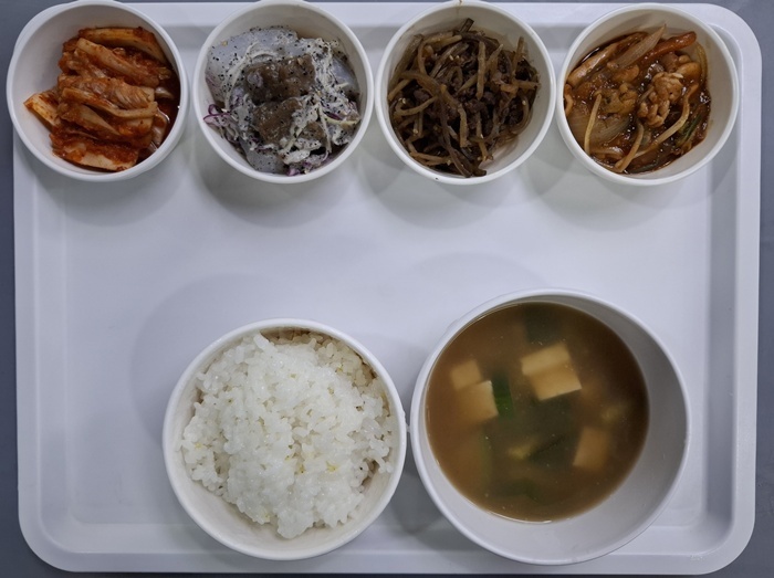 1639384cfb7d94115ba3ebb93c64d62c_1764736