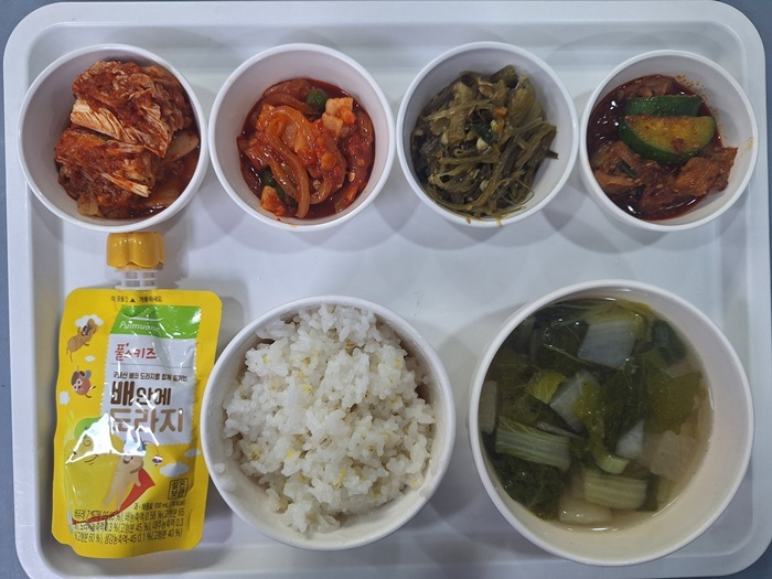 1729011fd76cb379359b2583704b0506_1765176