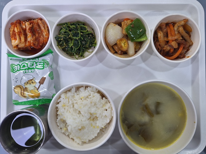 1729011fd76cb379359b2583704b0506_1765256