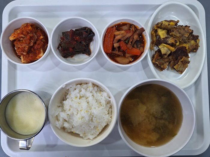 1729011fd76cb379359b2583704b0506_1765256