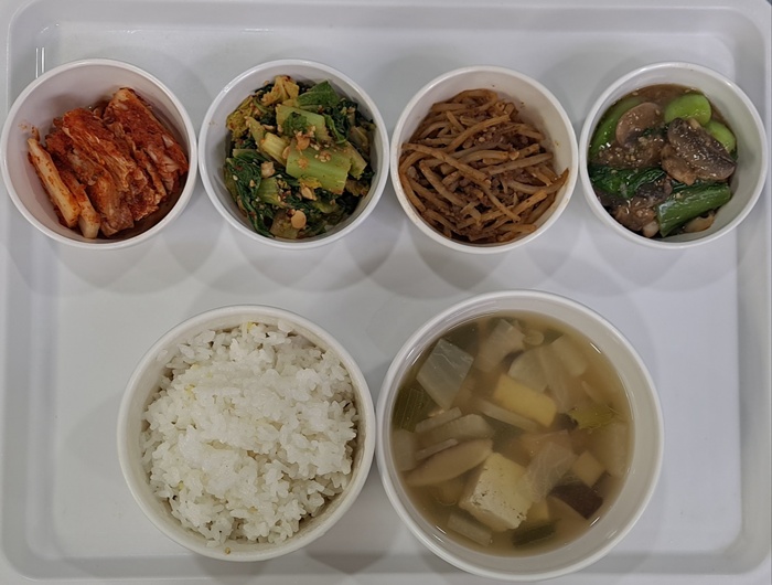 1729011fd76cb379359b2583704b0506_1765265